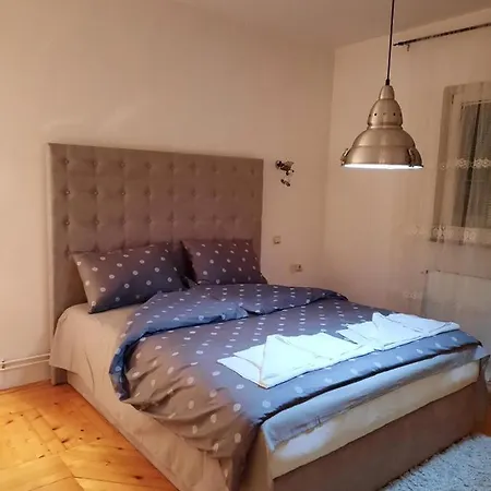 Stan Na Dan Tijana Apartment *